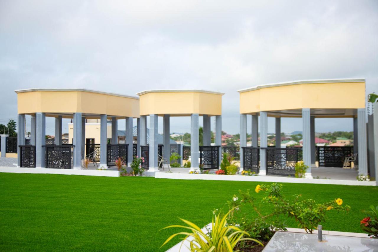 Bella Ella Hotel & Event Center Kasoa エクステリア 写真